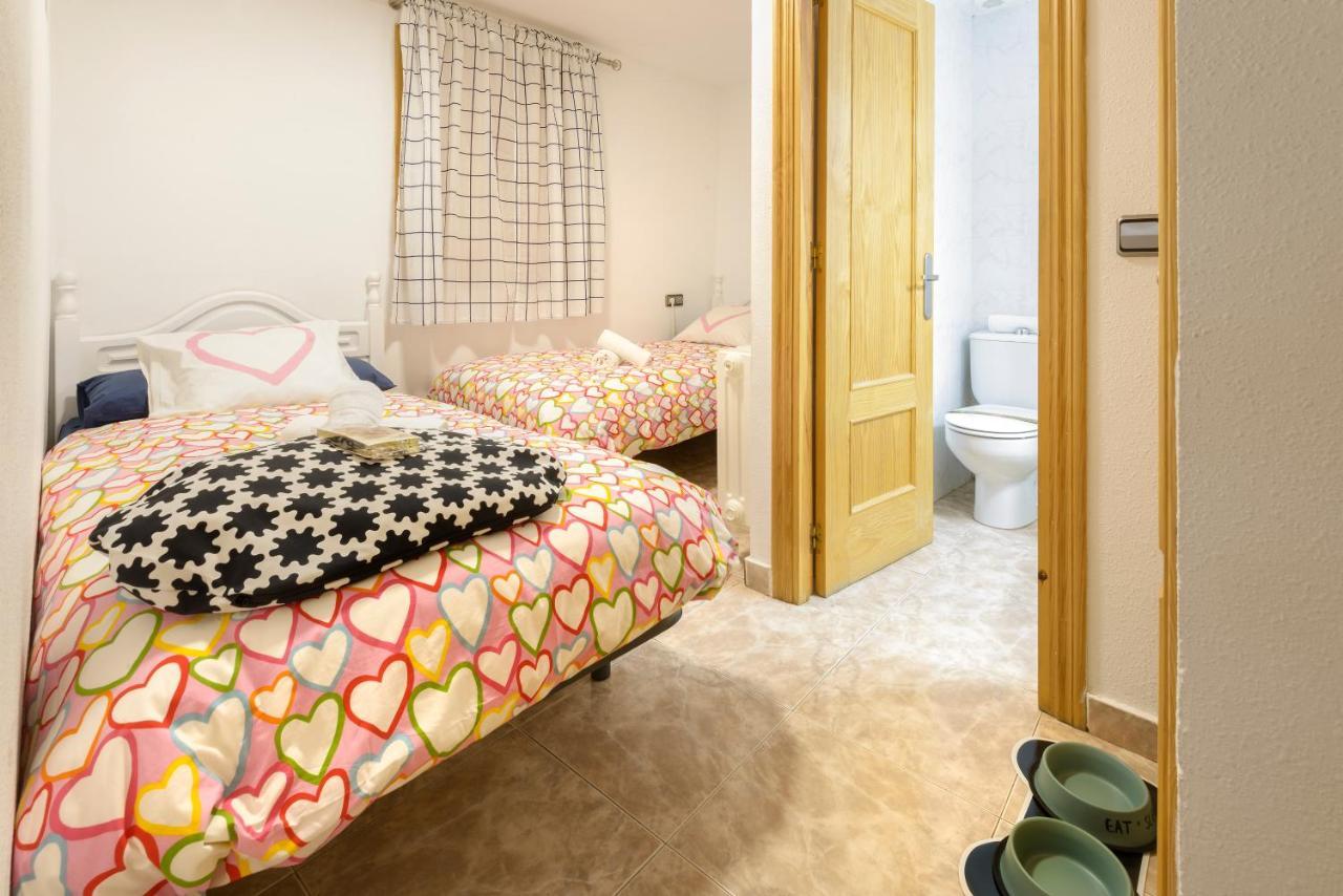Casa Campanilla Jaca Hotell Eksteriør bilde